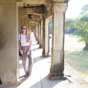 Meet your Posher, Kayla